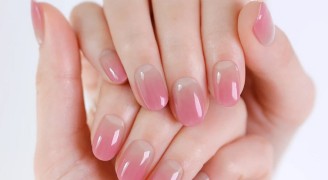 2025 Yaz Nail Art Modası: Güneşin Enerjisini Tırnaklarınıza Taşıyın! 