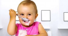 Bebekler için Evde Sağlıklı Yoğurt Yapılışı